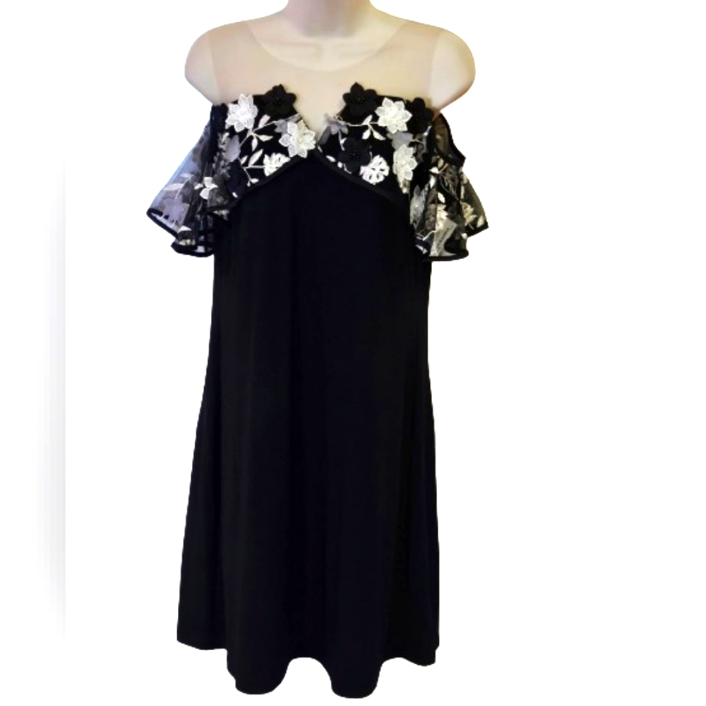 MSK Prelude Illusion Off Shoulder Black/White Floral  Embroidered Dress,Medium